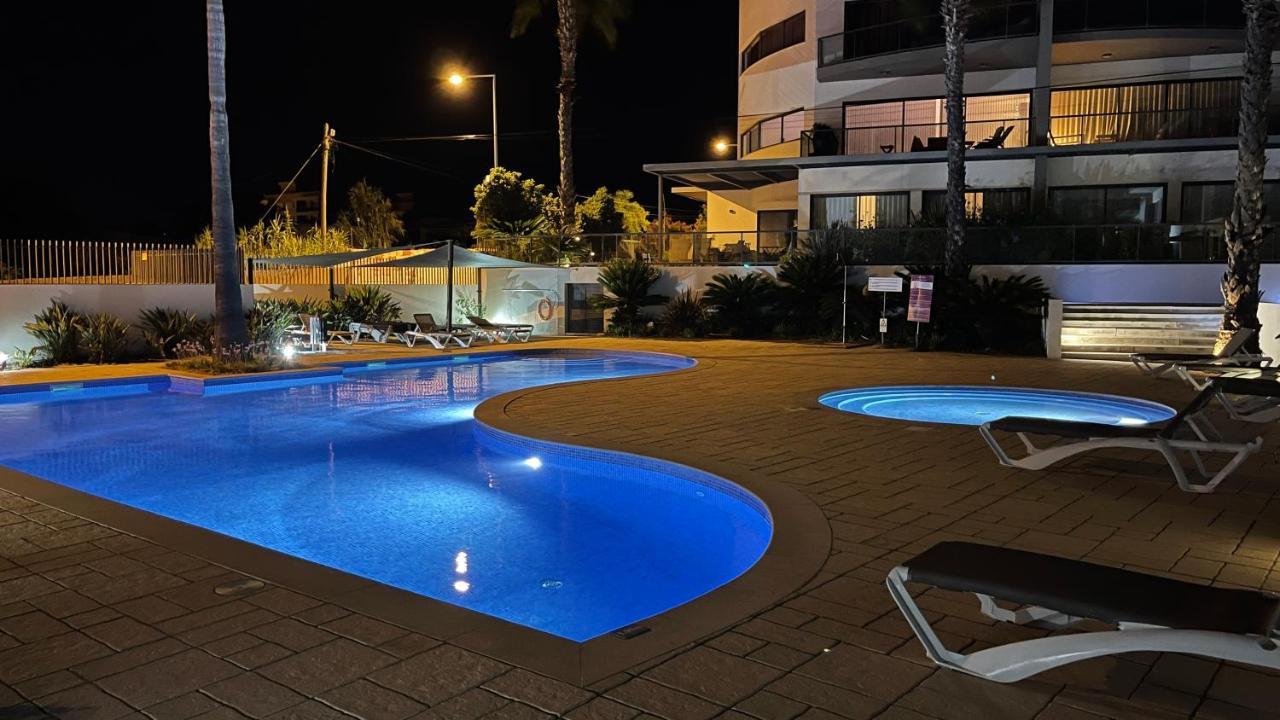 Cavalo Preto Luxury Beach Resort Quarteira Bagian luar foto