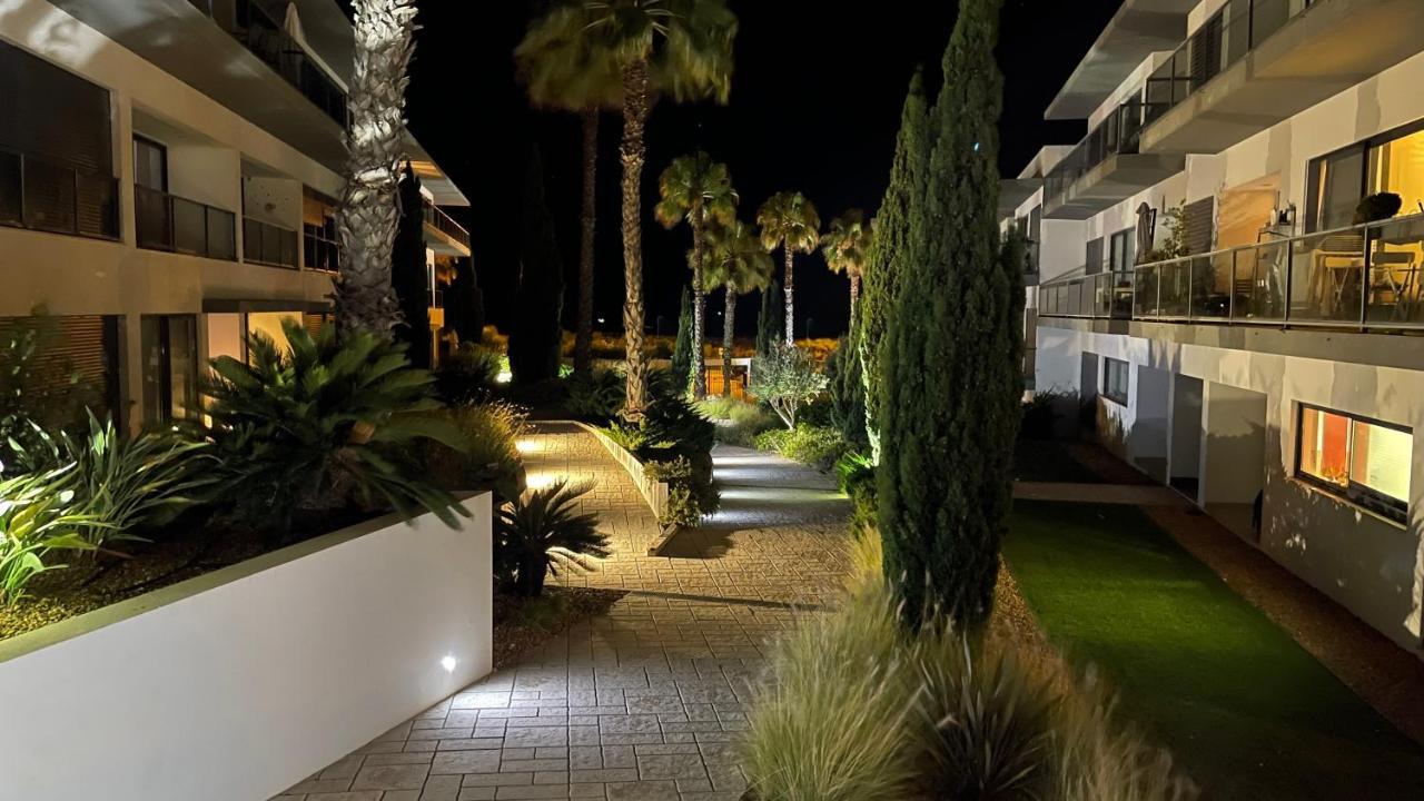 Cavalo Preto Luxury Beach Resort Quarteira Bagian luar foto