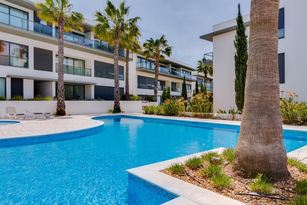 Cavalo Preto Luxury Beach Resort Quarteira Bagian luar foto